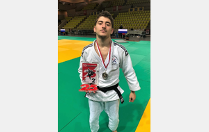 Israil Dakayev 2ème du Tournoi International par équipes seniors de Monaco