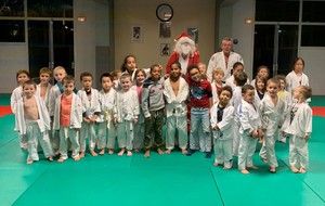 Le Père Noël sur les tatamis du Tarbes Pyrénées Judo 20 décembre 2019