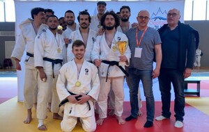 Israil Dakayev champion d’Occitanie par équipes seniors avec le Judo Rodez Aveyron et qualifié pour le championnat de France 1ère division