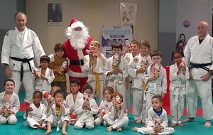 Visite du Père Noël Cours Baby/Mini-poussins Dojo Christian Lion 16 décembre 2025