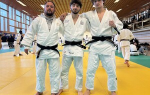 Killien Lange (-66kg), Gebrail Dakayev (-60kg) et Anzor Saidov (-73kg)